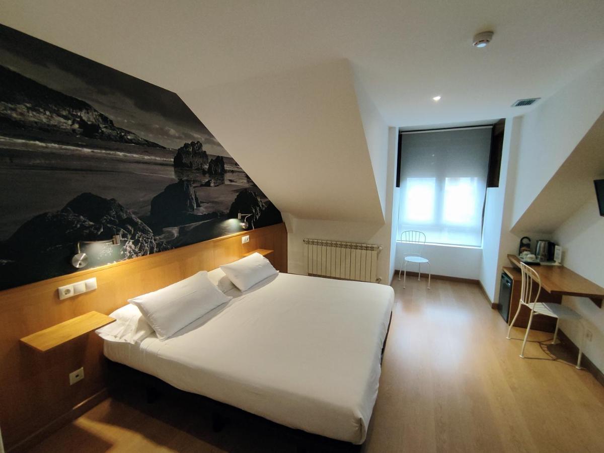 Hotel Dabeleira Luarca Zewnętrze zdjęcie